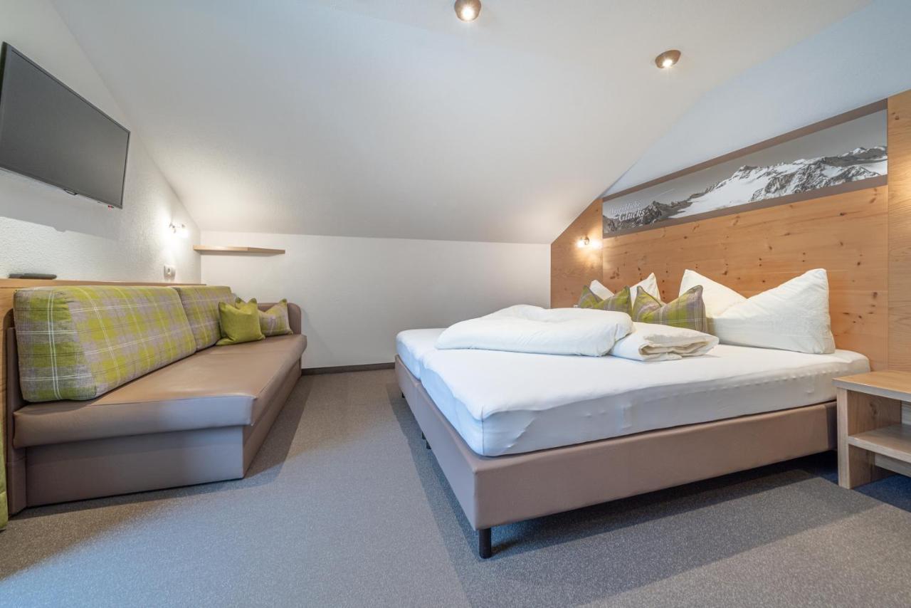 Garni Oetztal Rooms & Aparts Зёльден Экстерьер фото