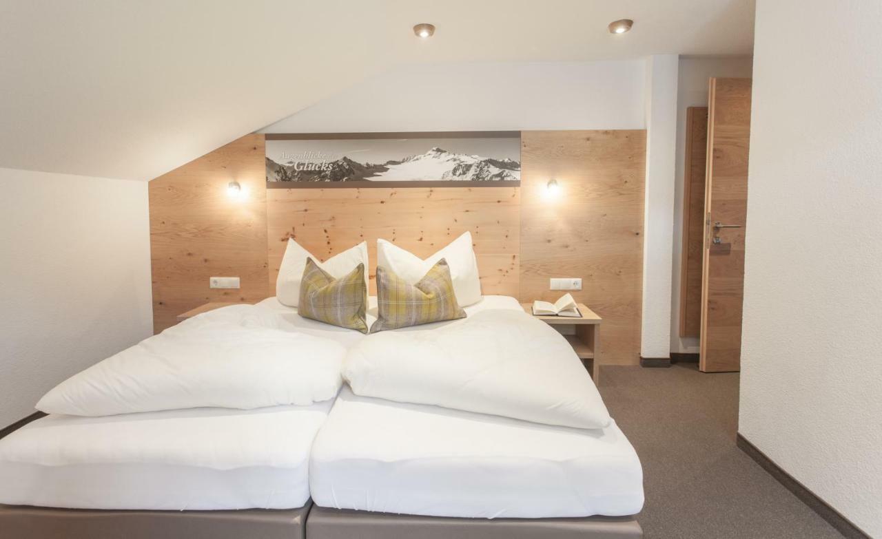 Garni Oetztal Rooms & Aparts Зёльден Экстерьер фото