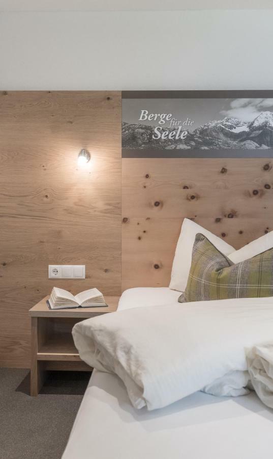 Garni Oetztal Rooms & Aparts Зёльден Экстерьер фото